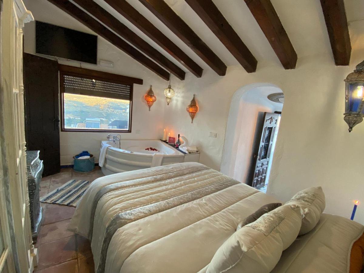 El Escondite De Martina, Aticos Romanticos Setenil De Las Bodegas Εξωτερικό φωτογραφία