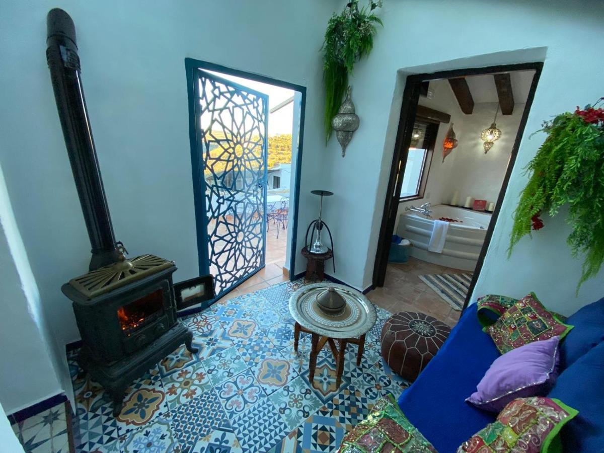 El Escondite De Martina, Aticos Romanticos Setenil De Las Bodegas Εξωτερικό φωτογραφία